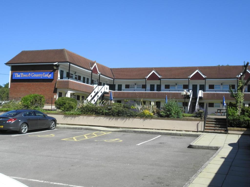 The Town & Country Lodge Dundry Esterno foto