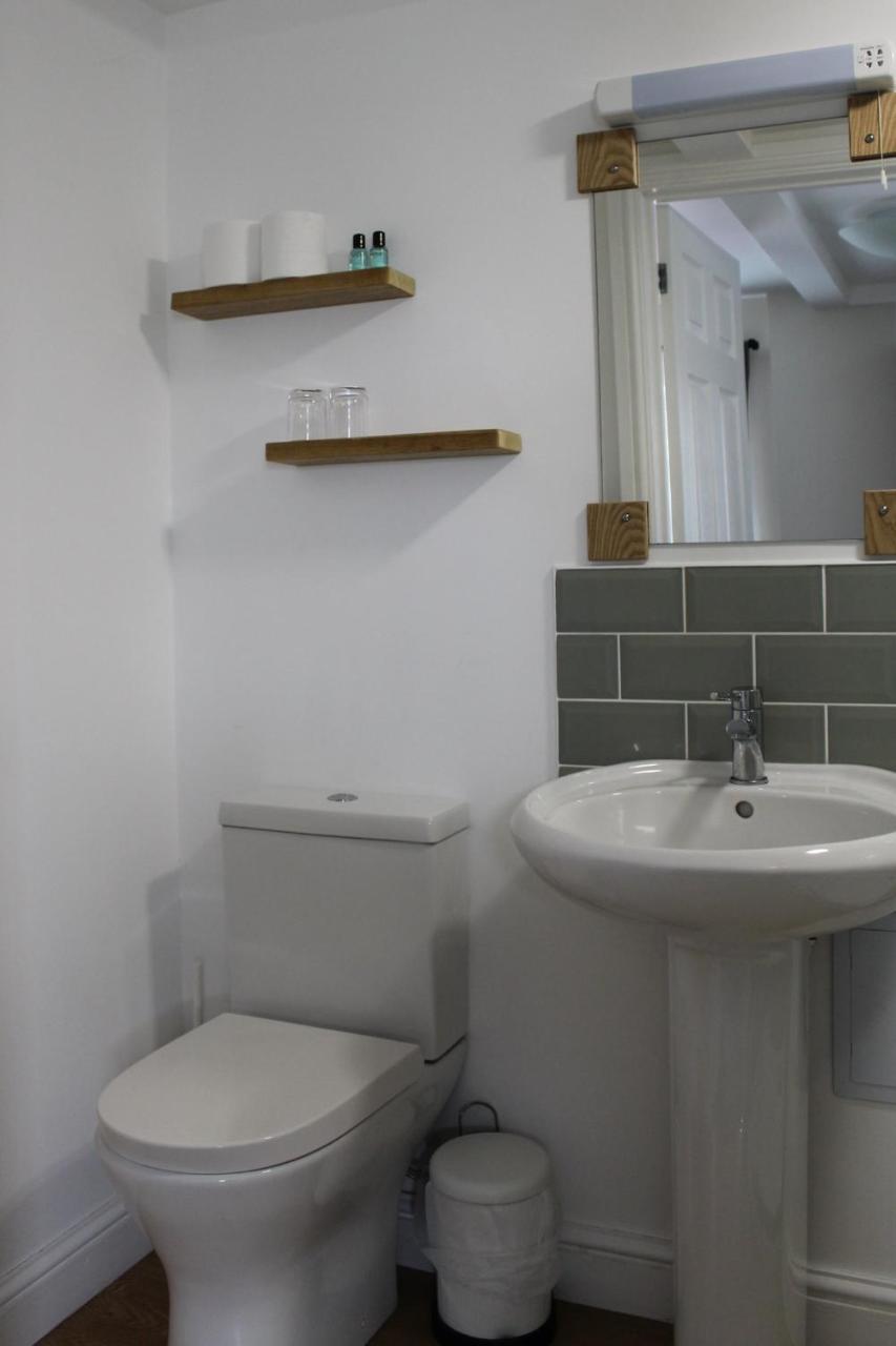 The Town & Country Lodge Dundry Esterno foto