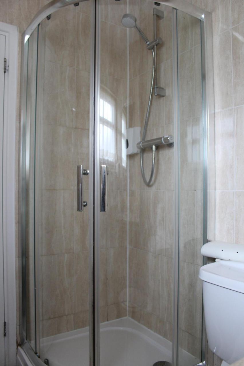 The Town & Country Lodge Dundry Esterno foto