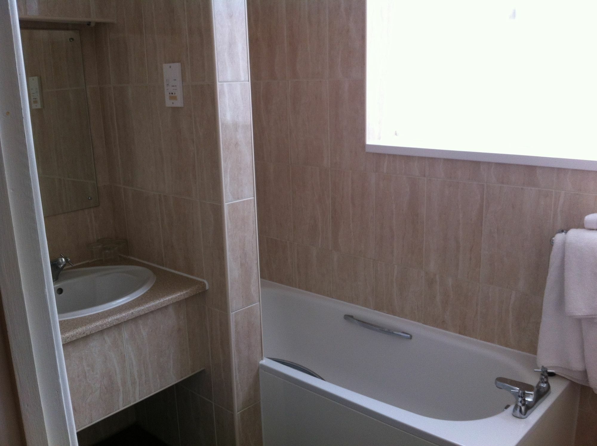 The Town & Country Lodge Dundry Esterno foto