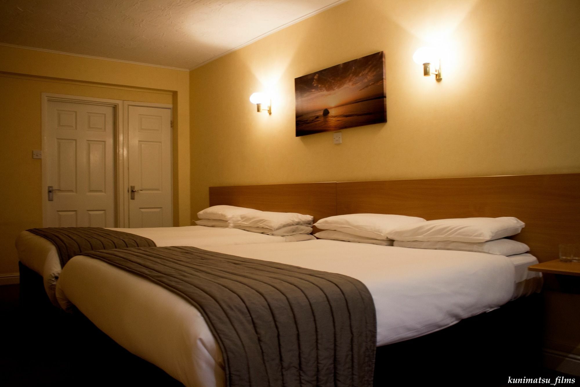 The Town & Country Lodge Dundry Esterno foto